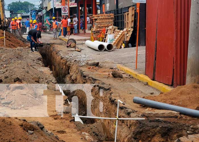 Obras de drenaje en el Mercado Oriental, Managua