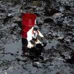 Emergencia ambiental por el derrame de petróleo en las costas de Perú