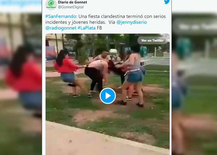 ¡Impresionante!: Brutal "arrastrada" se pegan cinco mujeres en Argentina