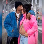 Con tiernas fotos Rihanna anuncia que está embarazada
