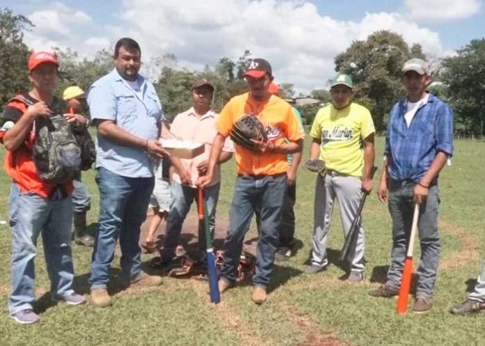 Se inauguró Liga Campesina en la comunidad de Wanawas, Río Blanco
