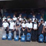Paquetes escolares para hijos o hijas de policías en Rivas