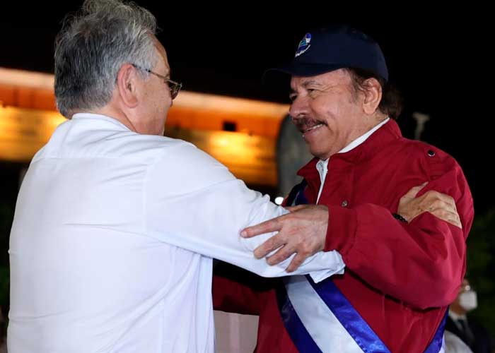 Presidente de Nicaragua, Daniel Ortega en Toma de Posesión el 10 de enero