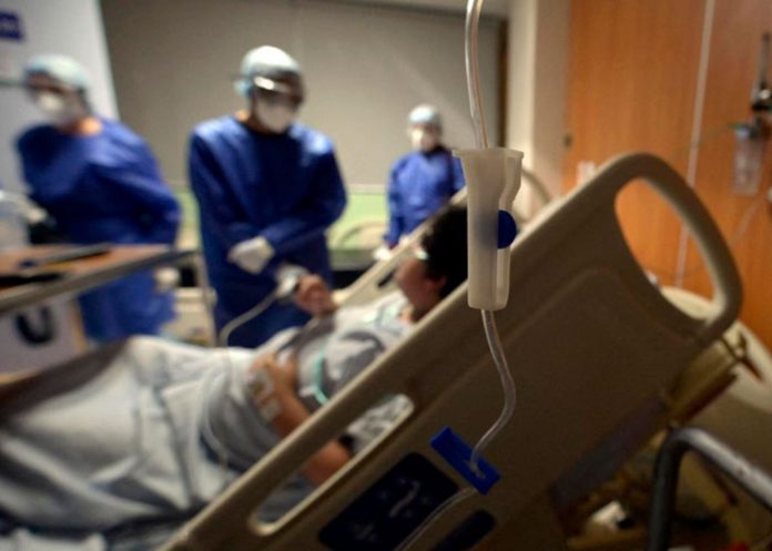 En Bolivia se reportó la primera muerte por flurona, infección conjunta del COVID-19.