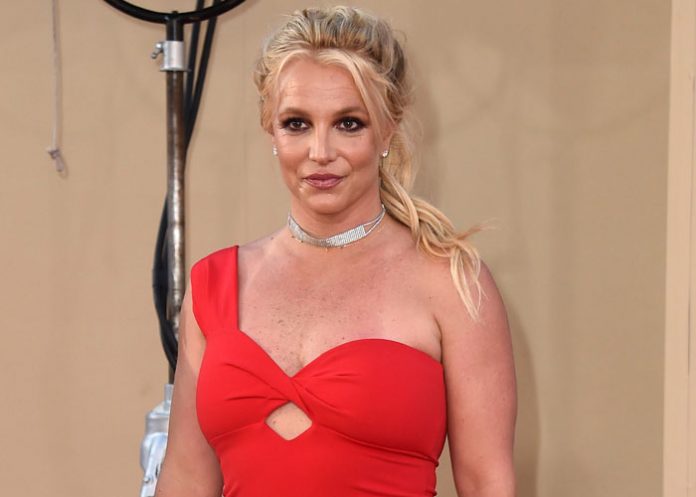 Britney Spears se cambió el look y presumió su vestido “barato”