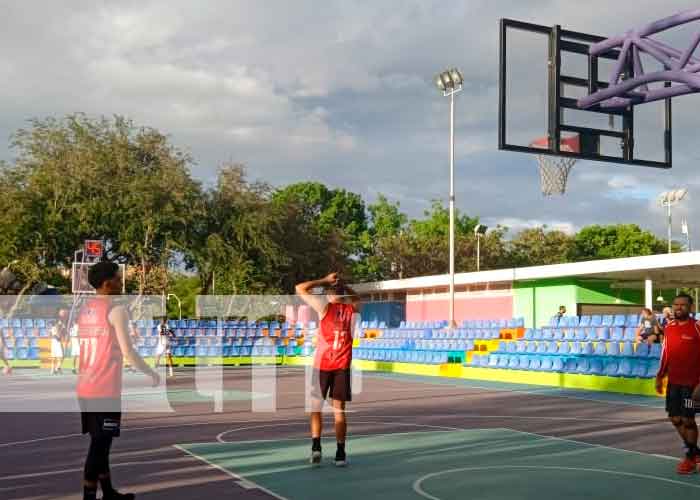 Realizan VII torneo de baloncesto en el Parque Luis Alfonso, Managua