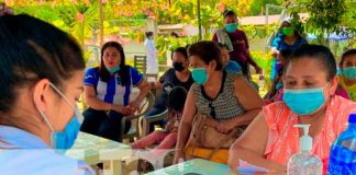 Acercan los servicios de salud a la población de Jalapa