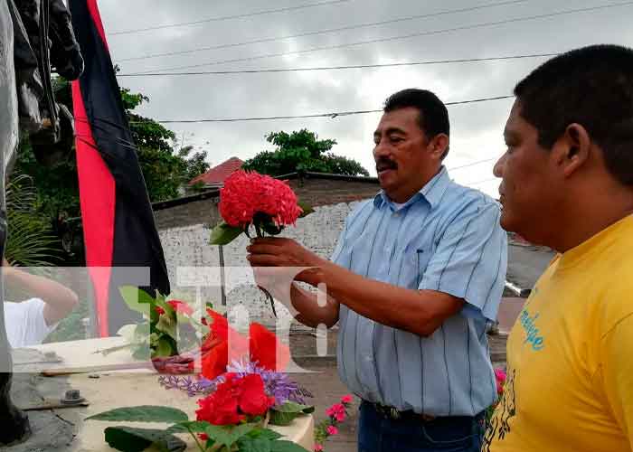 Familias de la Isla de Ometepe, conmemoran al General Sandino