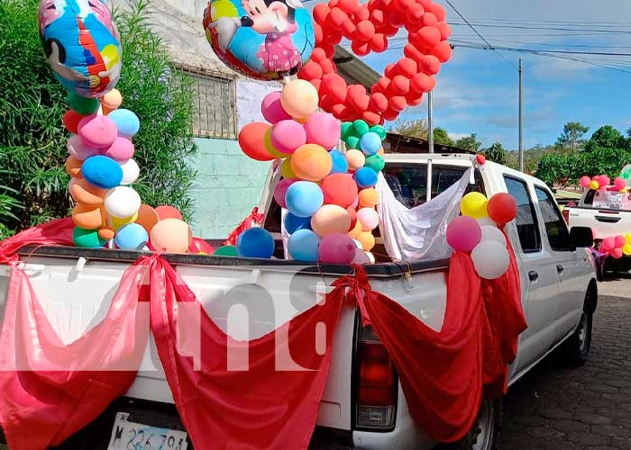 Realizan caravana en saludo al mes del amor y la amistad en Río San Juan