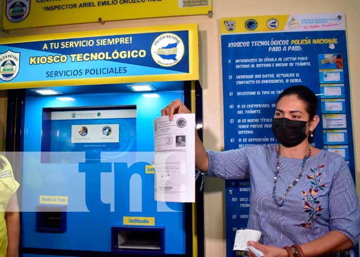 Inauguran nuevo kiosko tecnológico en León