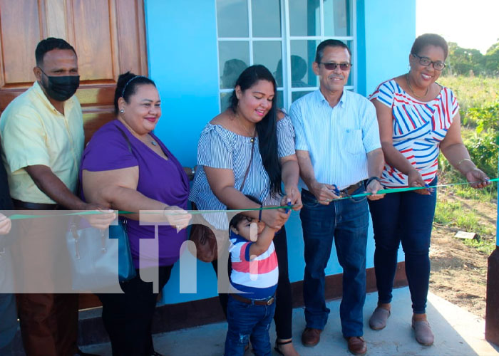 Cuatro familias recibieron su vivienda solidaria en Bluefields