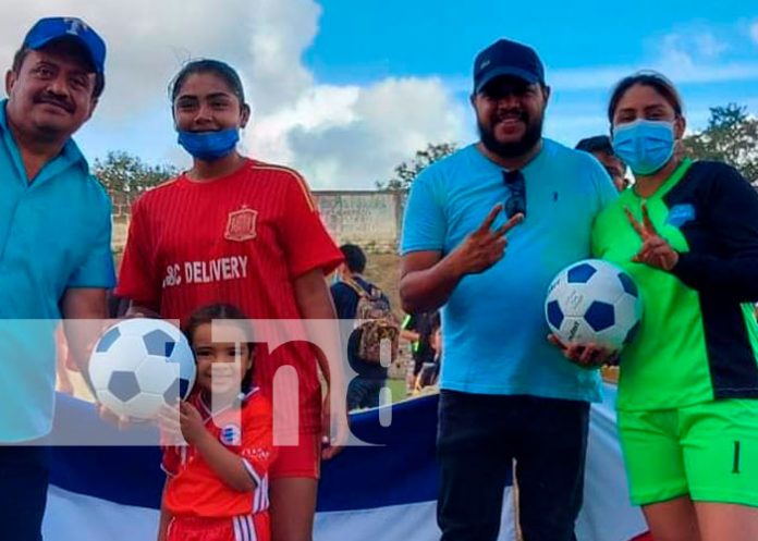 Mujeres son protagonistas en las ligas de fútbol en Carazo