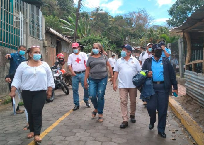 SINAPRED realiza visita directa y capacitación a familias de Nicaragua