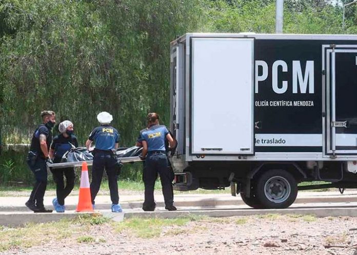 Hallan cadáver de un hombre con los genitales mutilados en Argentina