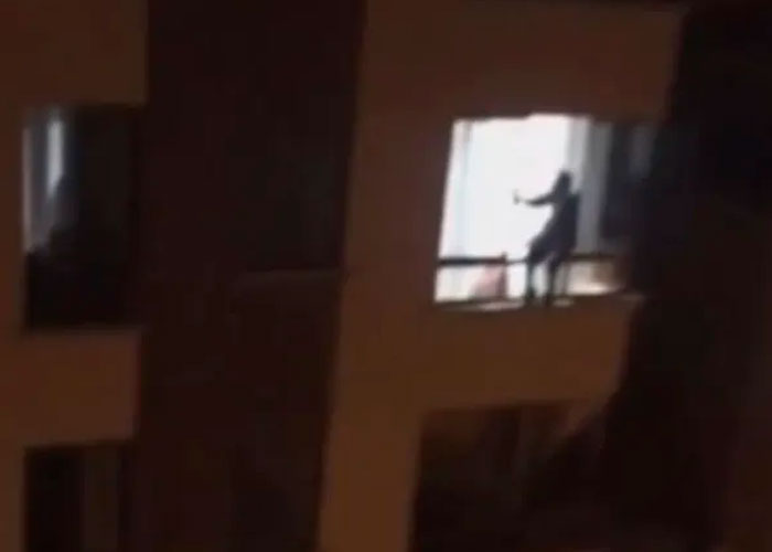 Hombre desquiciado apuñaló a su hija y la lanzó por la ventana en Bolivia