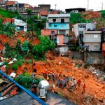 Fuertes lluvias dejan 28 muertos y familias desalojadas en Sao Paulo