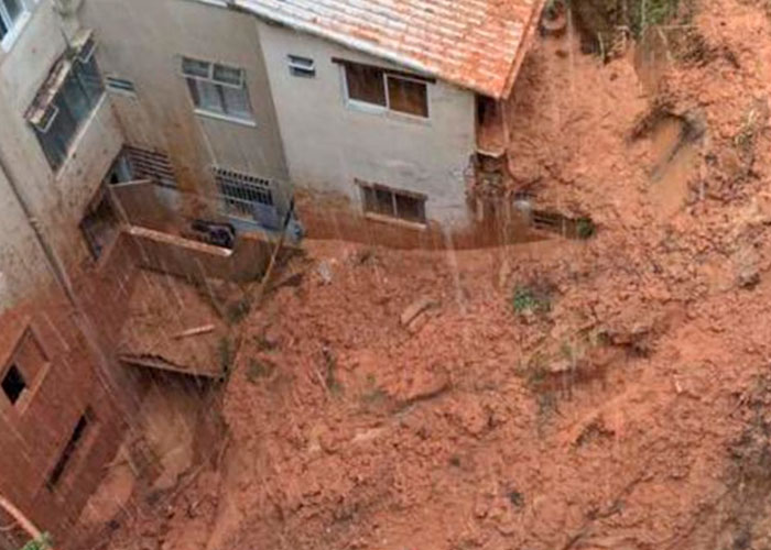¡Catástrofe! Al menos 38 muertos tras fuertes lluvias en Río de Janeiro