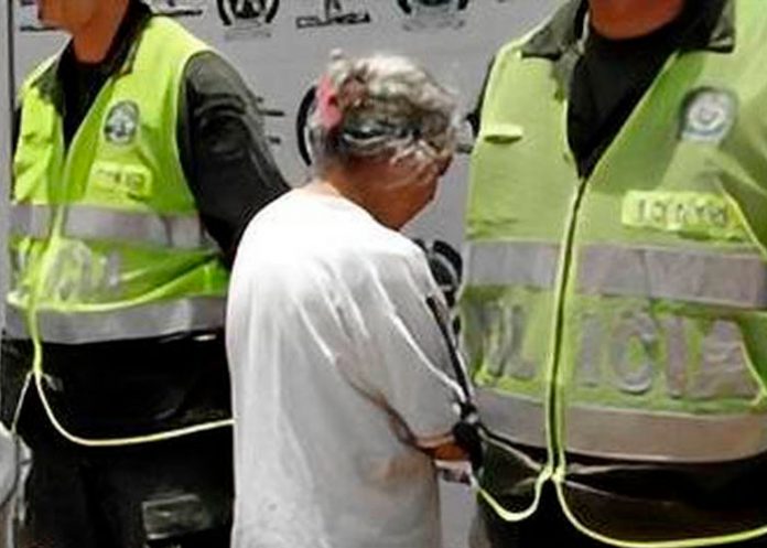 Insólito: Capturan a anciana por robar 3 libras de arroz ¡tenía hambre!
