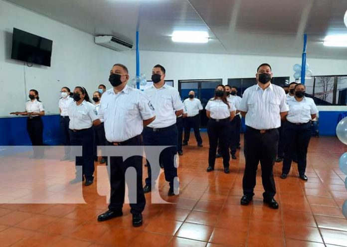 Promoción de curso en Migración y Extranjería de Nicaragua