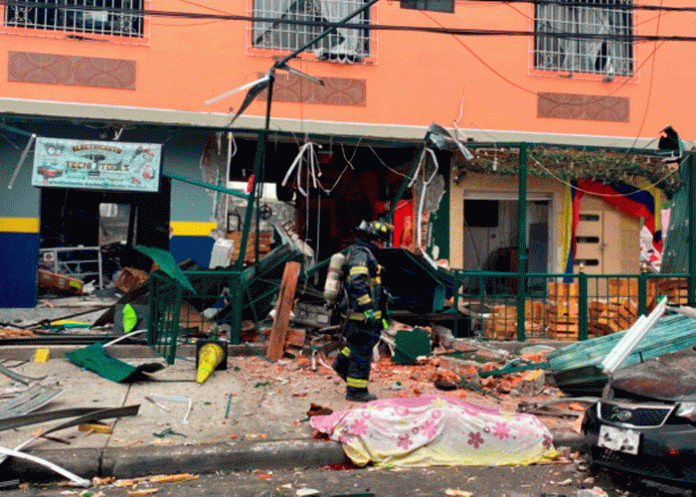 Al menos tres fallecidos en explosión en Guayaquil, Ecuador
