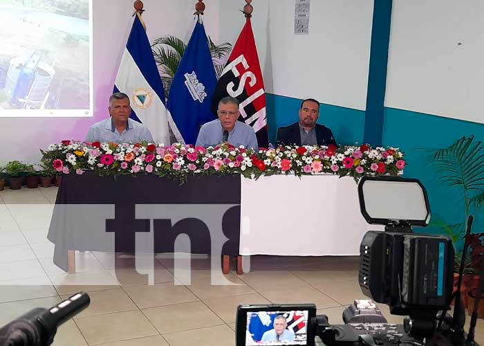 Autoridades de ENACAL, ANA y Nuevo FISE en Nicaragua
