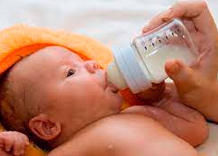 Alerta en Estados Unidos por leche en polvo para bebés contaminada