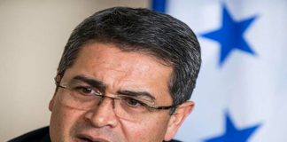 Trasladan al expresidente de Honduras, Juan Orlando Hernández, al lugar de detención
