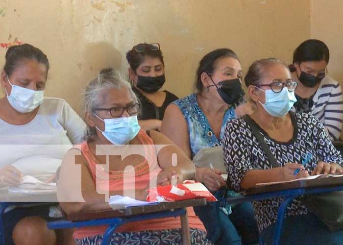 Capacitación de INATEC sobre el programa Usura Cero en Nicaragua