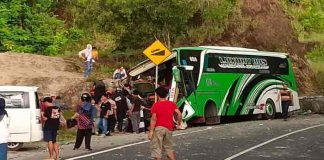Indonesia: Accidente de autobús deja al menos 13 muertos