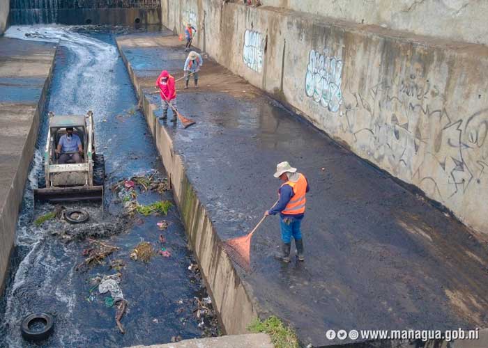 Plan Invierno con limpieza de cauces en Managua