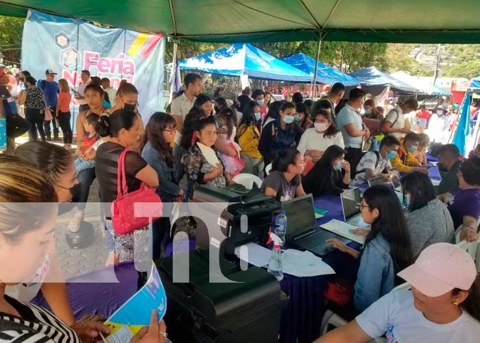 Feria de becas universitarias en Matagalpa