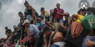 374 migrantes son hallados en un tráiler en el sur de México
