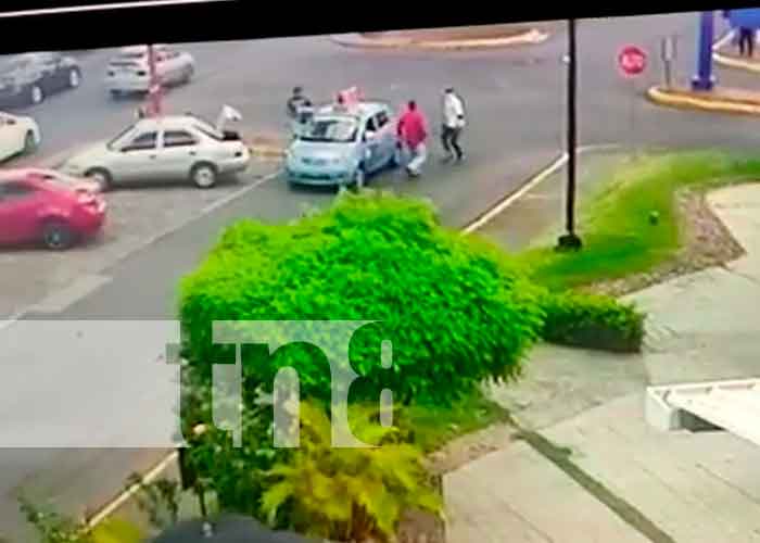 Videoclip con violencia desatada entre conductores en Managua