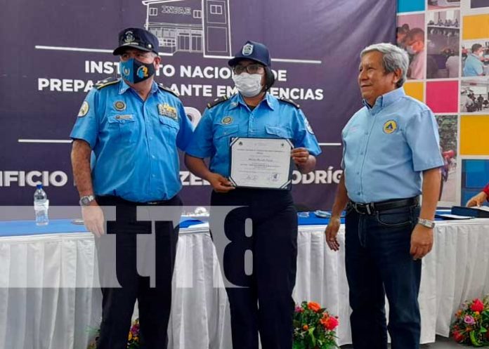 Certificación a policías desde SINAPRED en Nicaragua