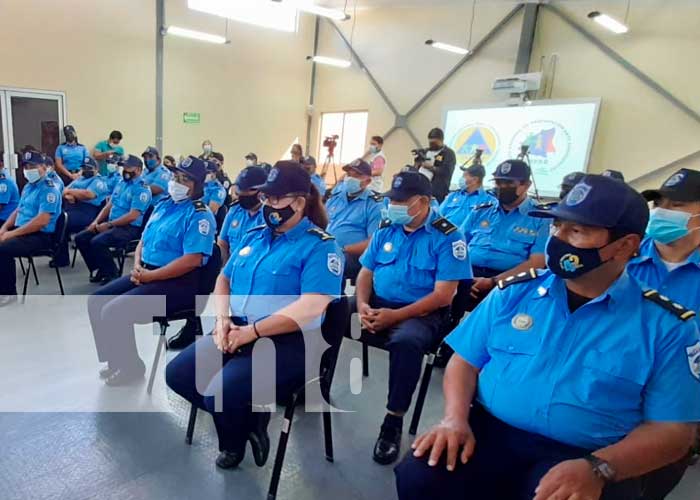 Certificación a policías desde SINAPRED en Nicaragua