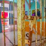 Un reo muere tras nuevos enfrentamientos en cárceles de Ecuador