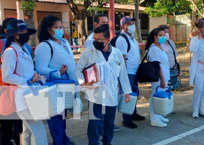Vacunación barrio a barrio en Managua