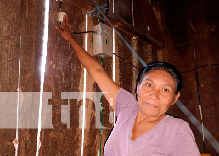 Más familias con luz eléctrica en San Ramón, Matagalpa