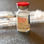 Moderna pide autorización para la cuarta de dosis de la vacuna