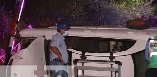 Taxista supuestamente en estado de ebriedad se vuelca en la Cuesta ‘Musunce’