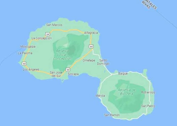 Extranjero desaparece en las aguas del lago Cocibolca en la isla de Ometepe