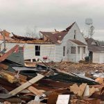 Tremendo tornado en Iowa, Estados Unidos causa muertes y severos daños