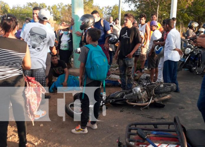 Motociclista en estado crítico después de impactar contra un camión en Managua