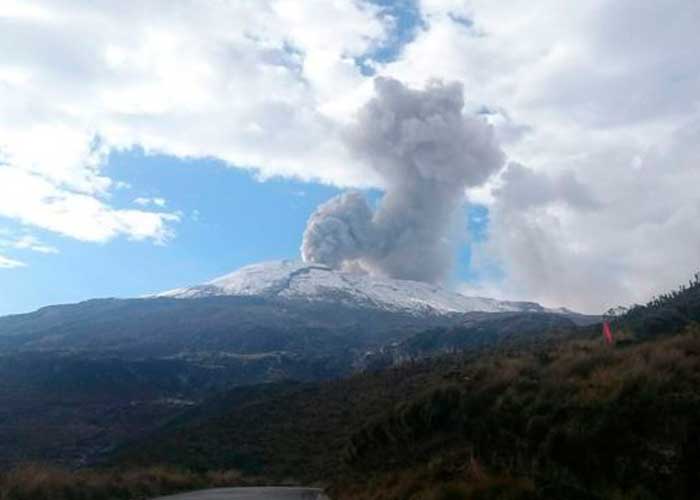 Alerta amarilla en Risaralda por actividad en volcán nevado del Ruiz