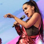 La brasileña Anitta en la cima global de Spotify con su sencillo "Envolver"
