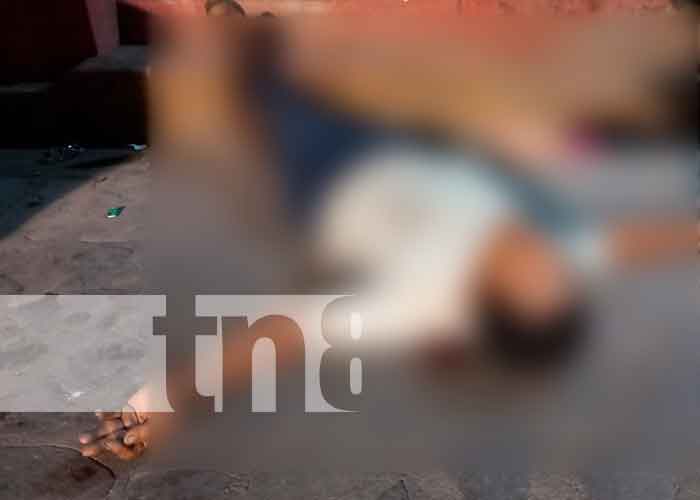 Hombre cae desde un segundo piso de un hospedaje en Río San Juan