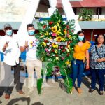 Autoridades municipales entregan reconocimiento a personalidades de Nandaime