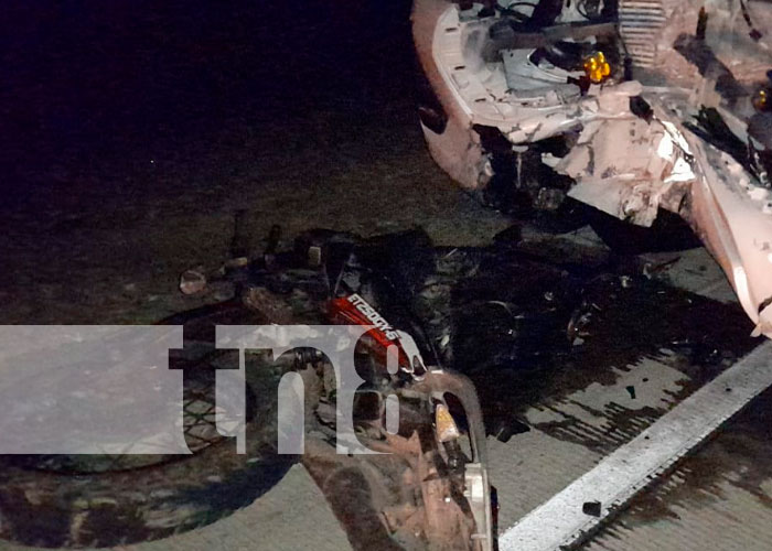 Motociclista muere tras impactar con una camioneta en Matiguás