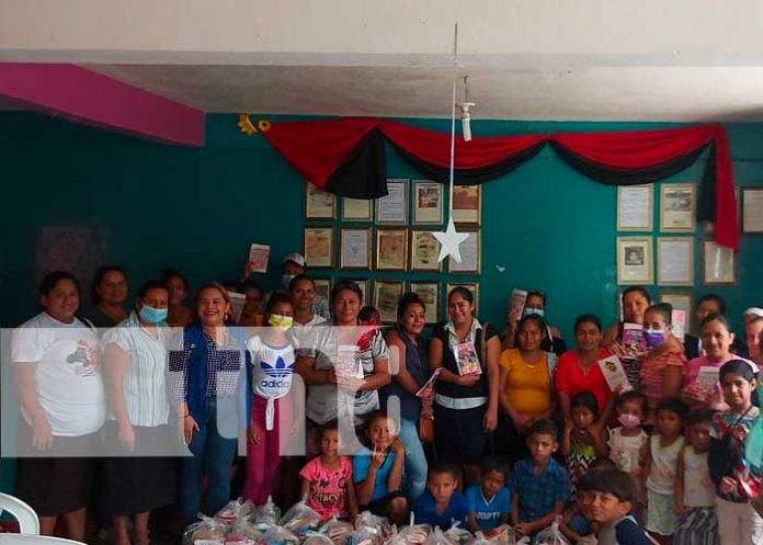 Madres de familias de Matiguás - Matagalpa son beneficiadas con paquetes alimenticios