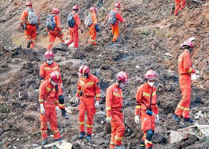 Continúan labores de rescate en el sur de China tras accidente